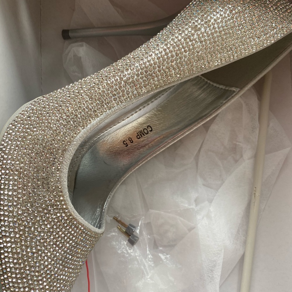 CRYSTAL SHOES AKIRA - Picture 6 of 6